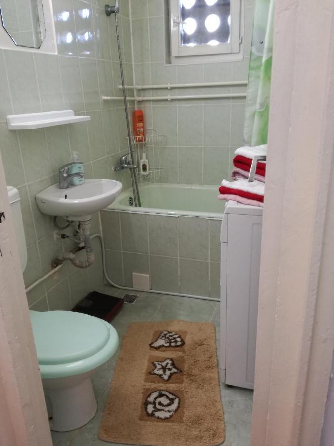 Sara Apartman Târgu-Mureş Exteriör bild